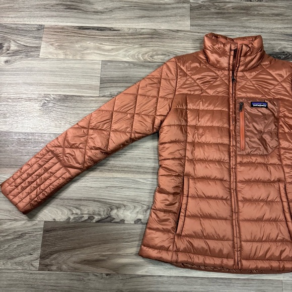 Patagonia Women's Radalie Puffer Jacket in Century Pink Size Small - Picture 3 of 11